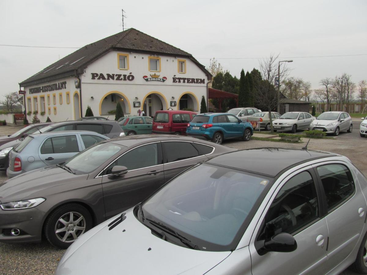 Korona Panzio Bed & Breakfast Levél Exterior photo